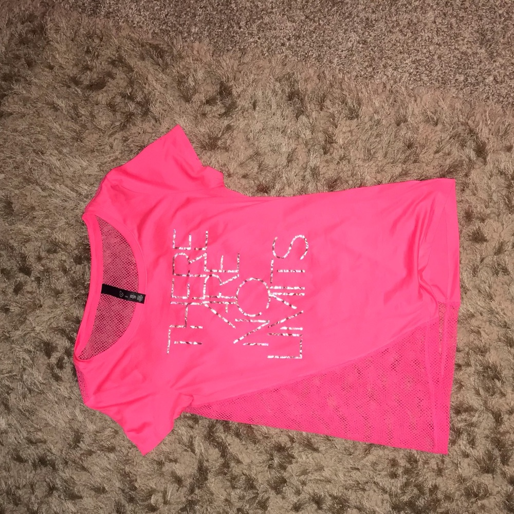 Mesh workout T-shirt